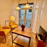 Acogedor Apt 8Pax 4Bdr 2Bth - Cozyhomesevilla3